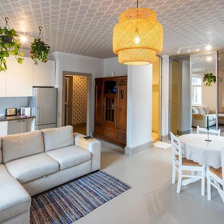 Hidden Gem Apartment Riga Luaran gambar